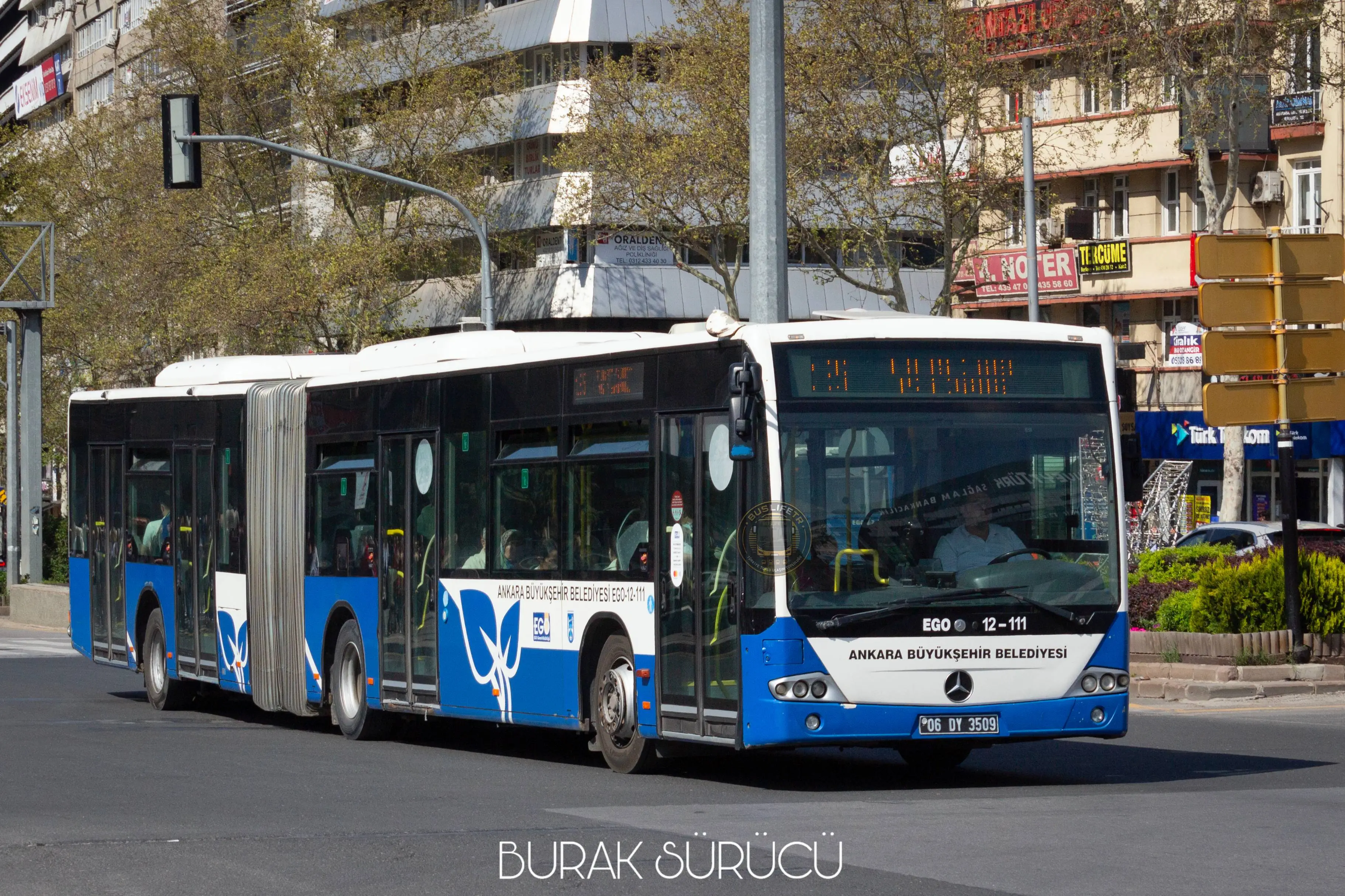 EGO / Mercedes-Benz Conecto II G 