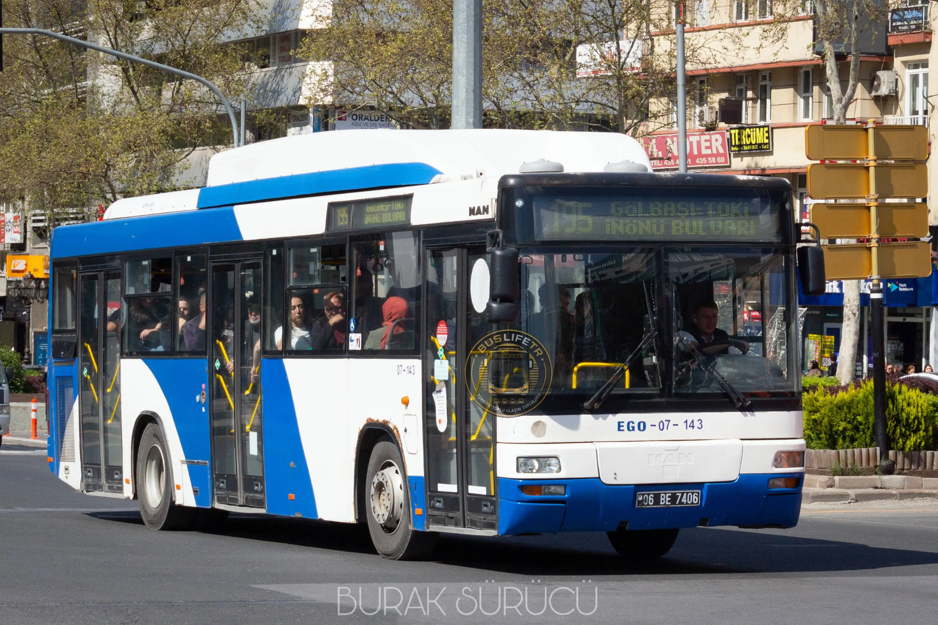 EGO / MAN A74 Lions Classic SL313 CNG otobüs fotoğrafı EGO-07-143
06 BE 7406
195-2 Ulus-Kızılay-Gölbaşı TOKİ
15 Temmuz Kızılay Milli İrade Meydanı