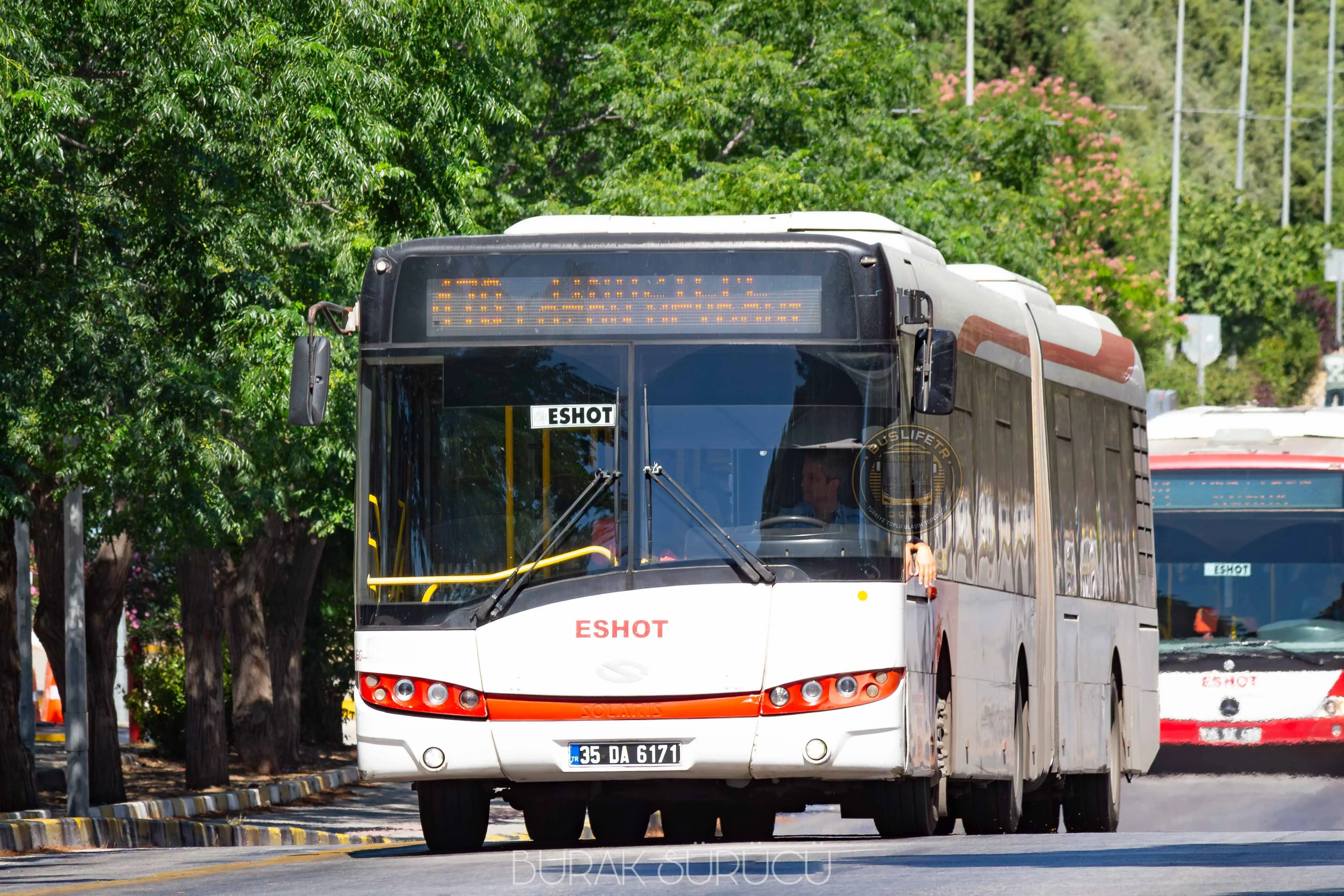 ESHOT / Solaris Urbino III 18