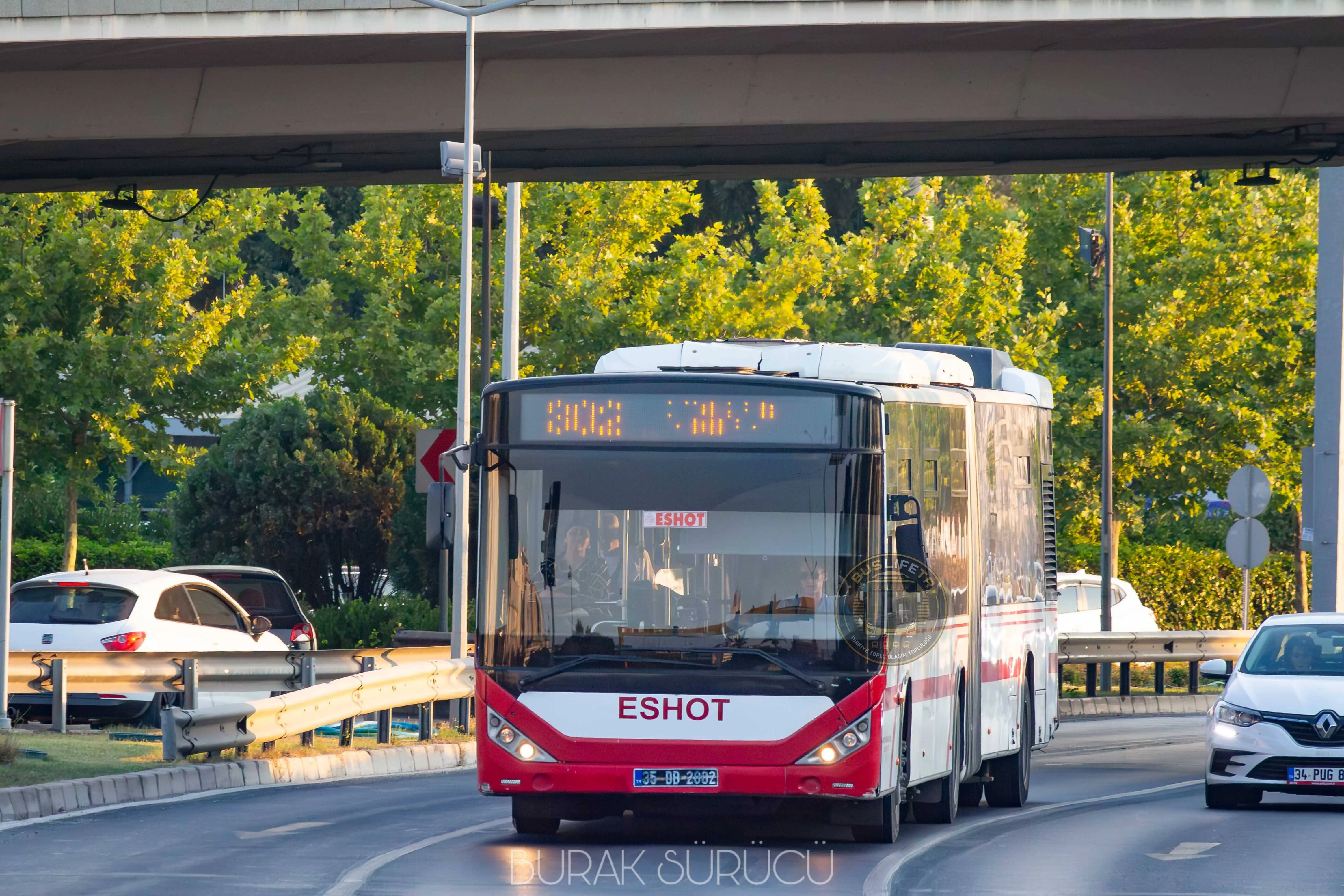 ESHOT / Otokar Kent LF I Körüklü