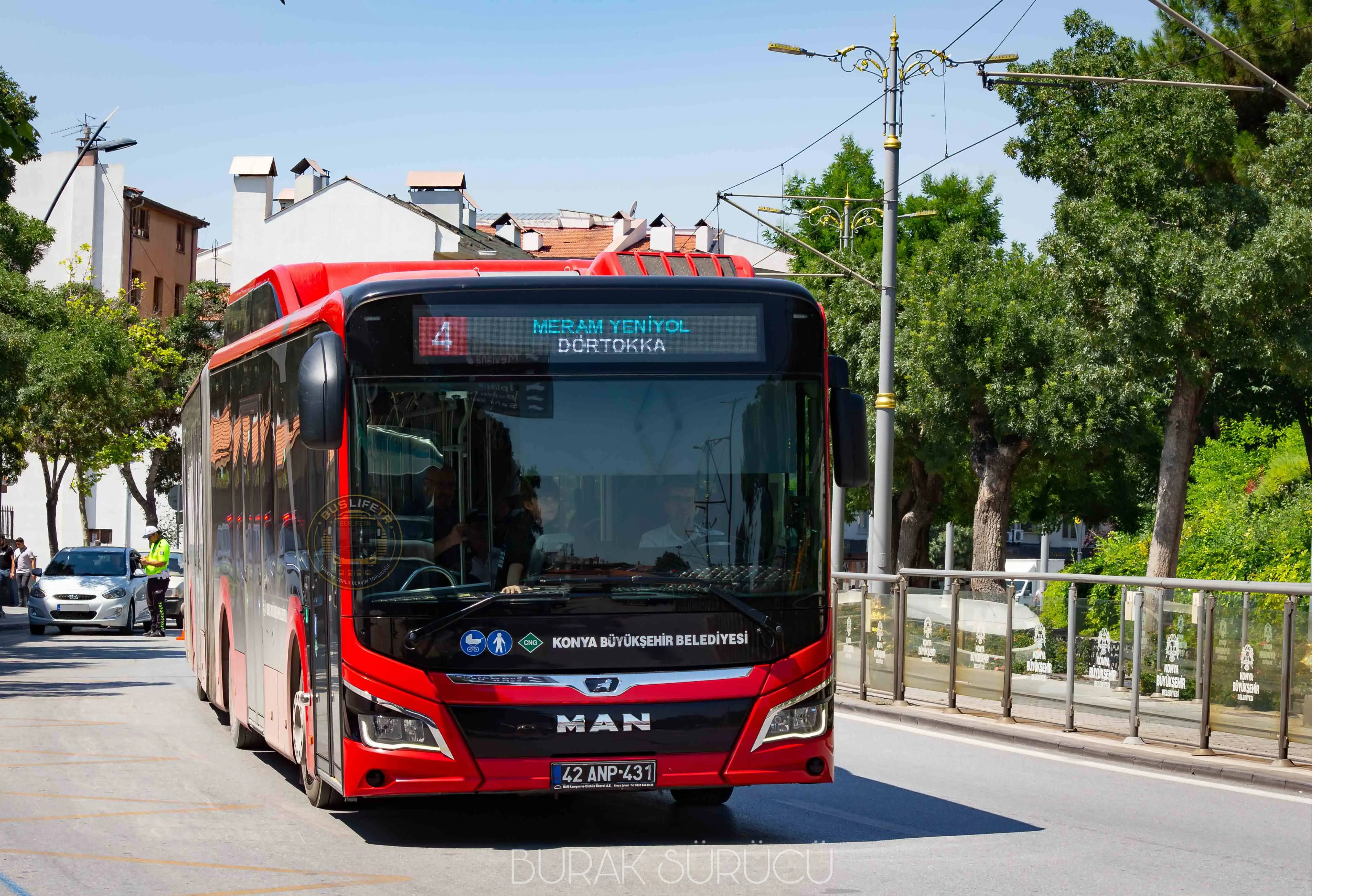 KBB / MAN 18G Lions City NG320 EfficientHybrid
