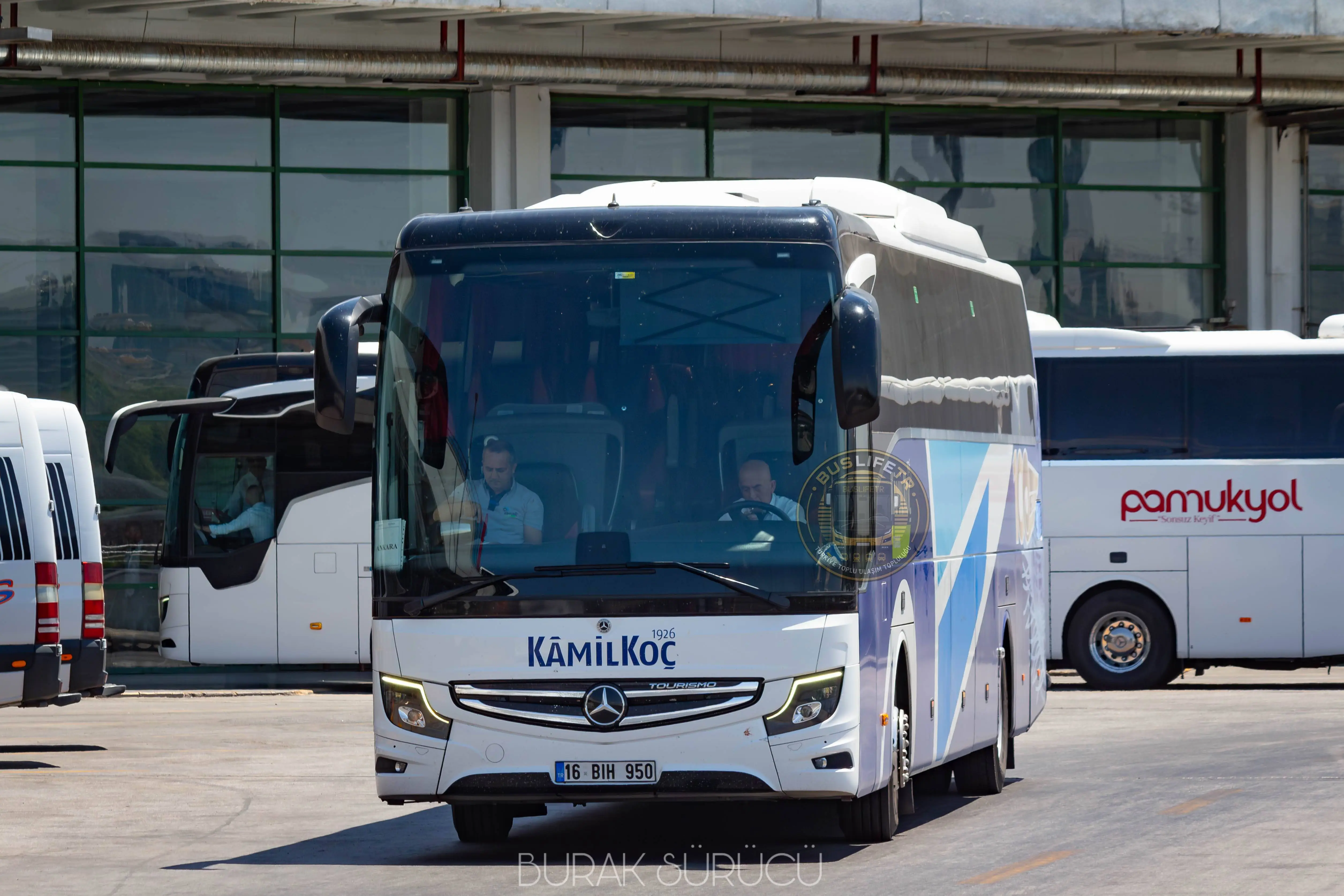 Mercedes-Benz Tourismo III 16RHD
