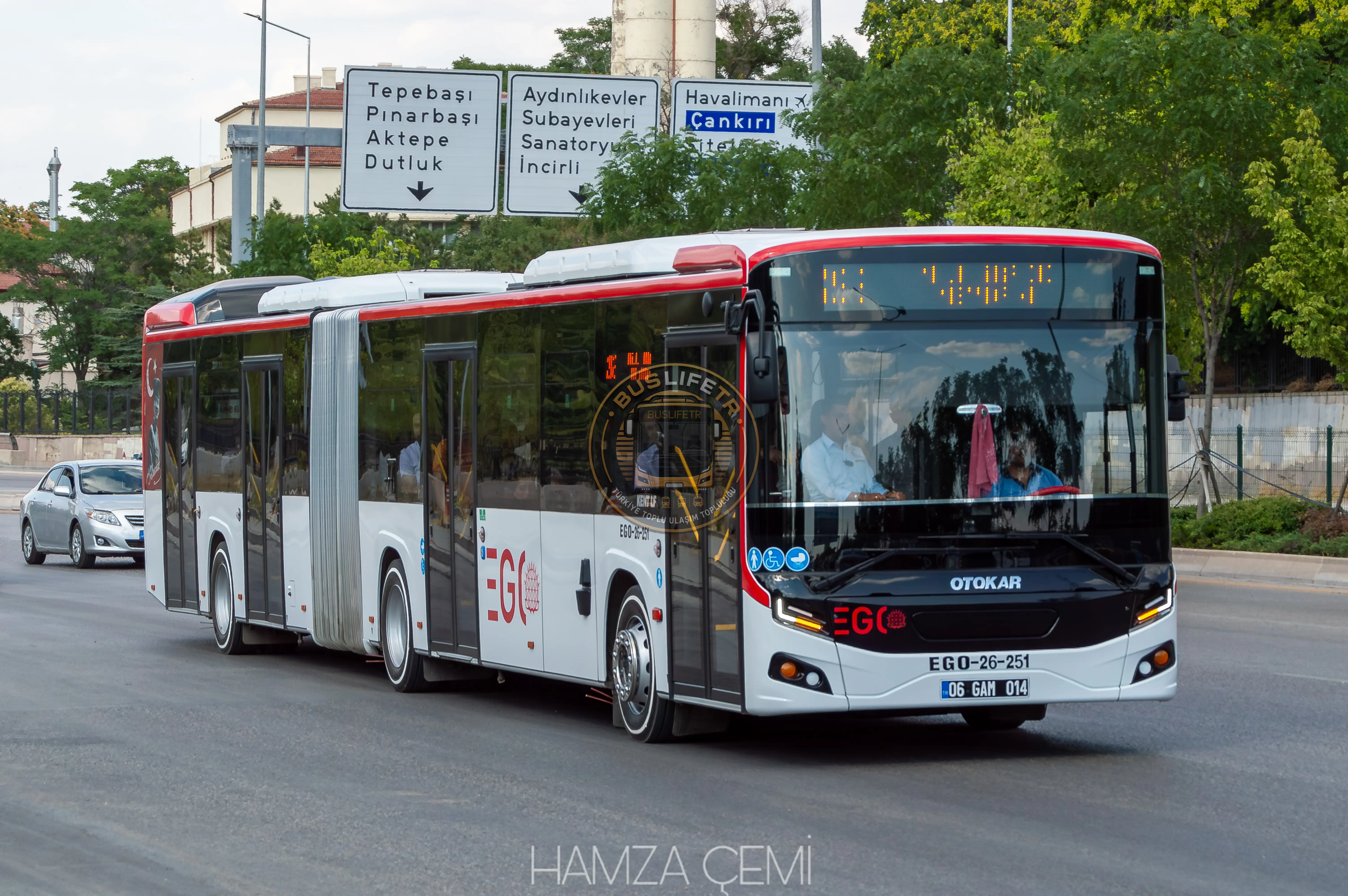 EGO / Otokar Kent LF II Körüklü otobüs fotoğrafı EGO-26-251
06 GAM 014
266 Bağlum - Ulus - Kızılay
Fatih Caddesi